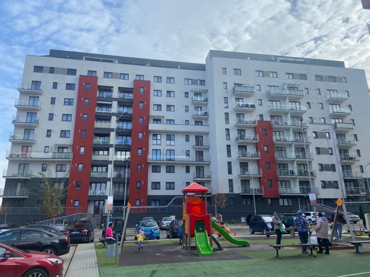 Divany - Coresi Mall Appartamento